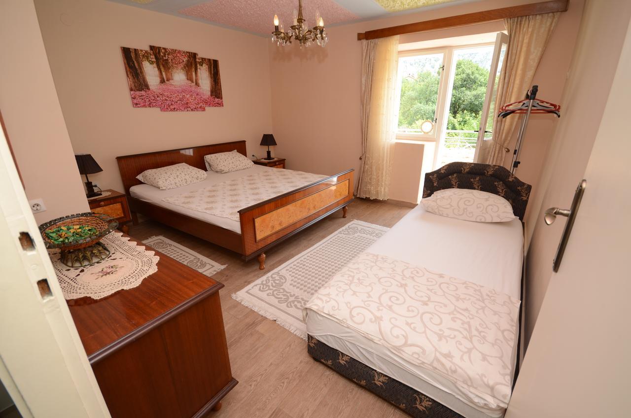 Stone House Dragutinovic Apartment Kotor Bagian luar foto